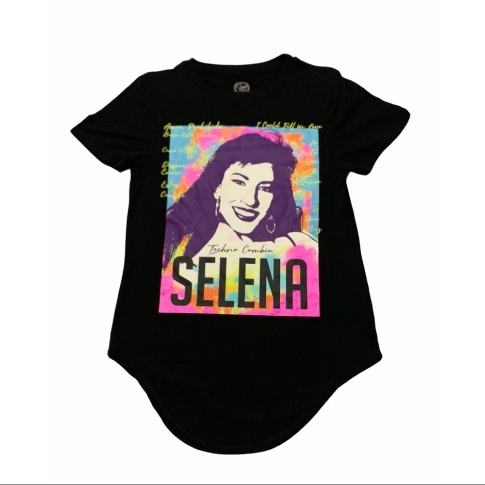 Selena Tee Size XS